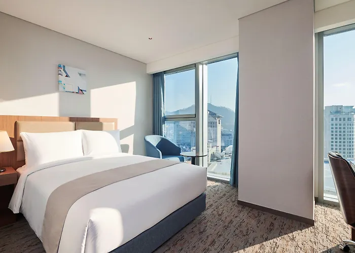 Stanford Myeongdong Hotel 3*