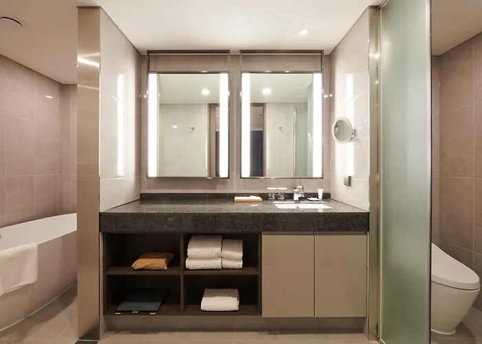Hotel Stanford Myeongdong