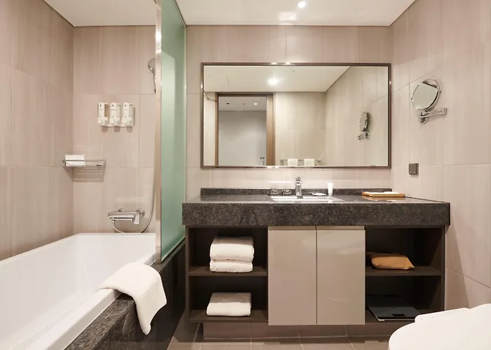 Hotel Stanford Myeongdong 3*